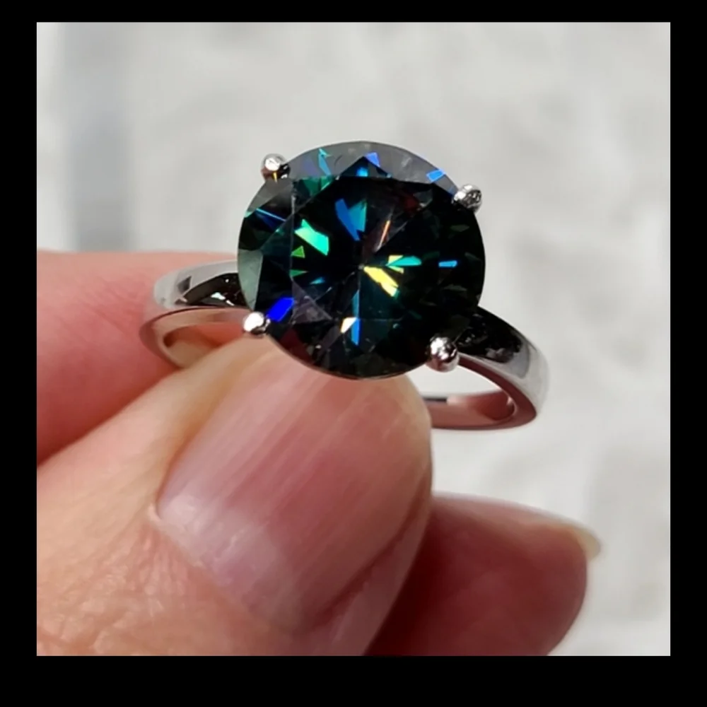Moissanite 5+ Carat Solitare Ring